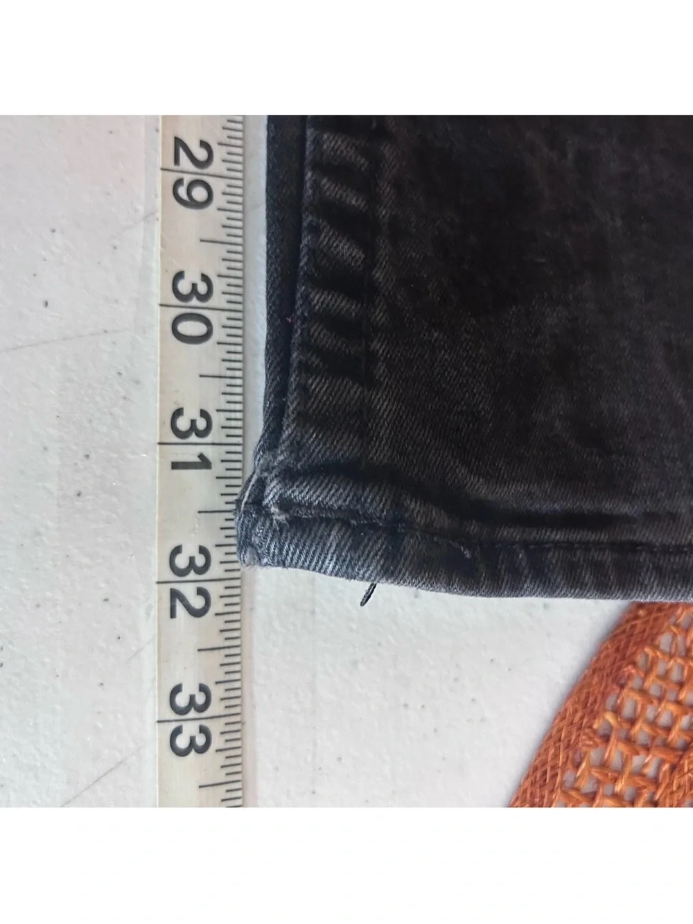 True Religion Jeans Mens 34x32 Black Rocco Relaxed Skinny Five Pocket Flaps